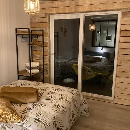 بيت للعطل L'eddy